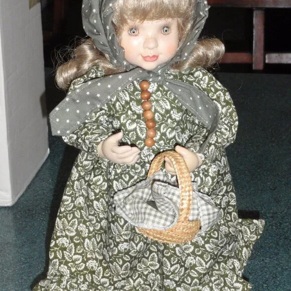 Emily ANRI Wood Carved 14 Doll by Sarah Kay Signed With Basket And Box RARE!